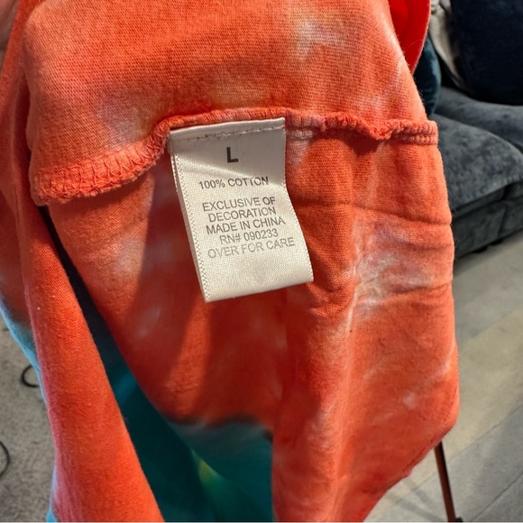 T&C Surf Designs Hawaii Tie Dye Tank Top in Yellow/Red/Green - Picture 5 of 5